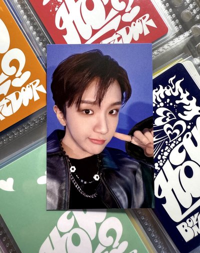 HOW? ums 日咖特典卡 金雲鶴