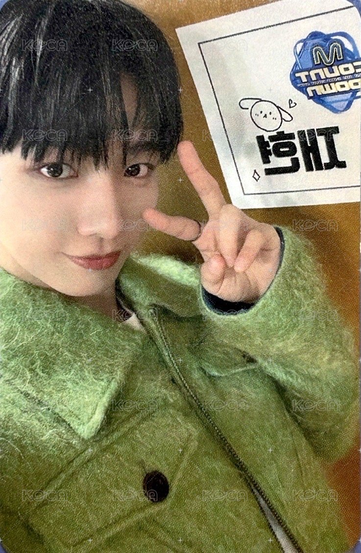 mc 入場卡 / 場限卡 綠衣 正面