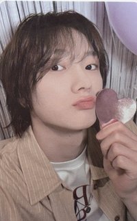 24 生日 wvs 周邊卡 1 愛心紙片