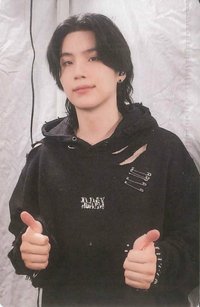 D-DAY Tour 演唱會 DVD / CD 卡 (11/28)