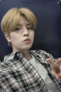 5-STAR yzy 2.0 簽售卡 