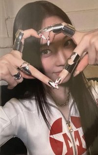 FAMOUS k4 預售 特典卡 CARTOON ver.