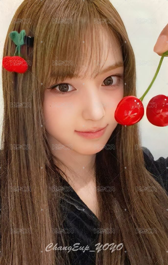 FORWARD am 線上 1.0 簽售卡 櫻桃友 正面