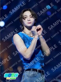 24 kcon la 生寫真 相片卡 1