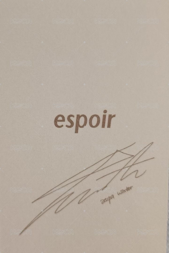 代言卡 espoir2.0冬 背面