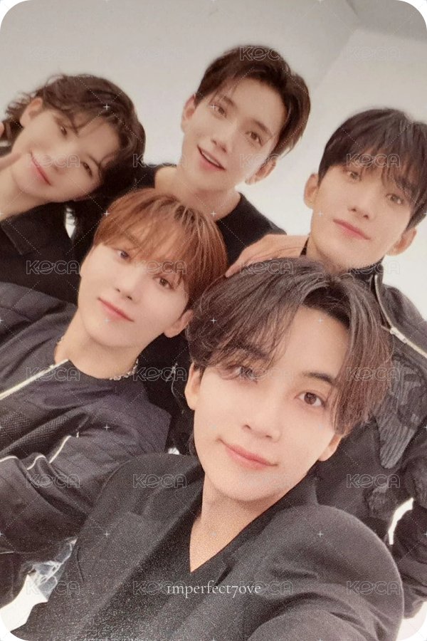 FOLLOW AGAIN 隨機卡 日巡卡包卡 正面