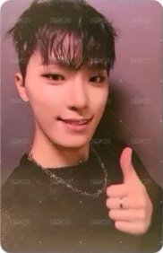 精選專 yzy 4.0 特典卡  正面