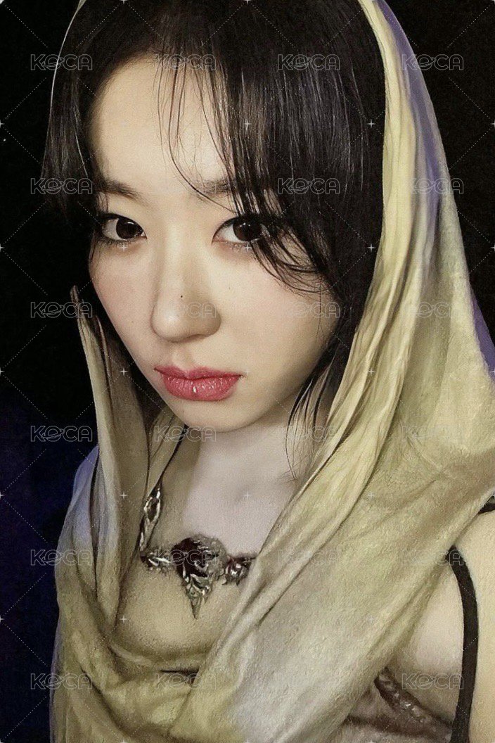 BORN TO BE 專輯卡 普版 正面