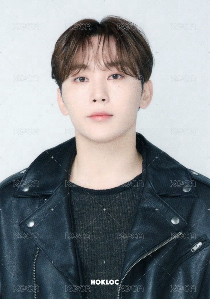 FOLLOW 周邊卡 日巡外套卡 正面