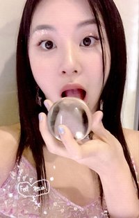 Feel Special 專輯卡 