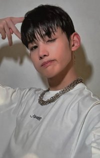 NOW yzy 1.0 簽售卡 中文卡背