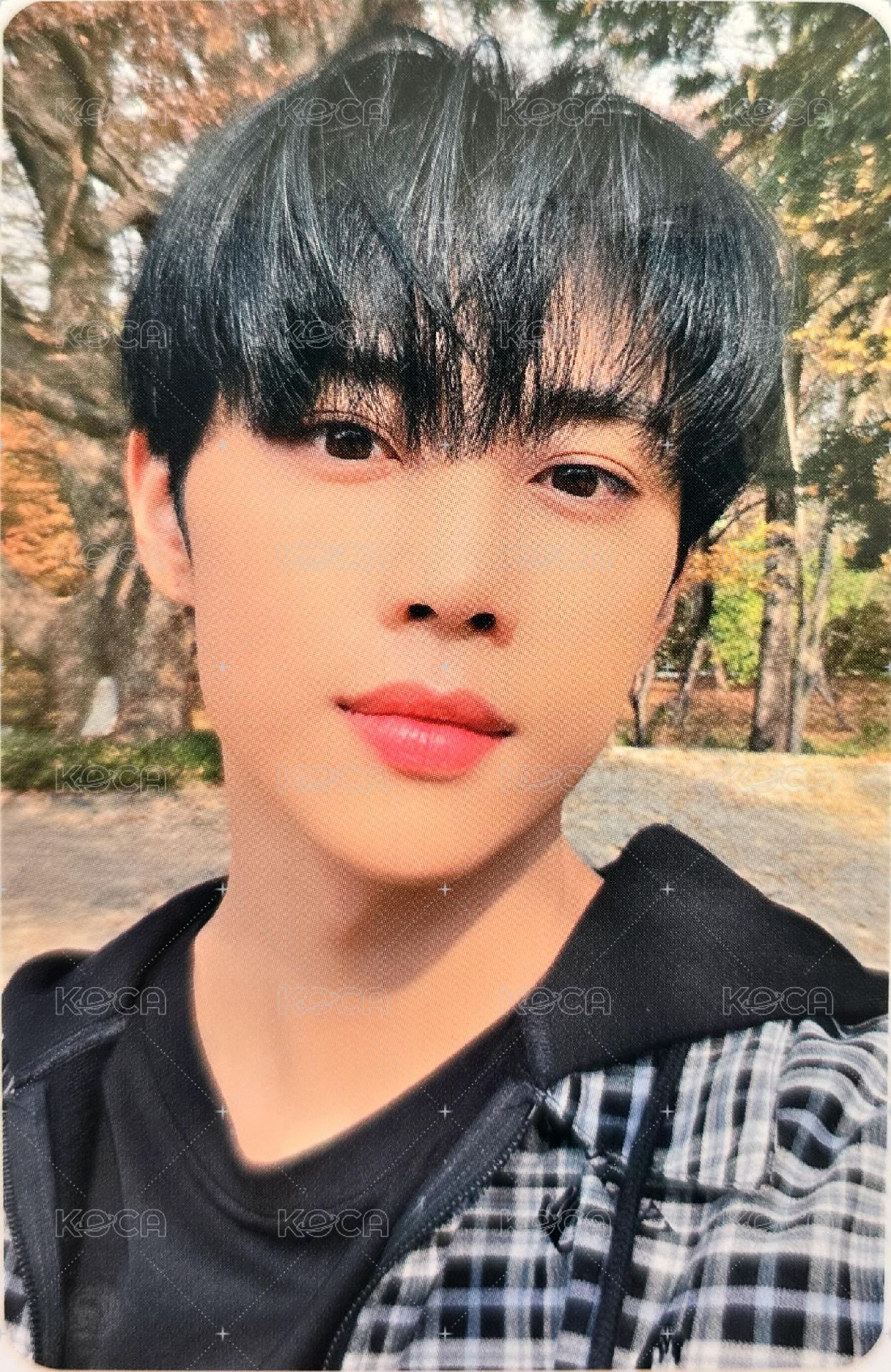 2022 THE BOYZ FAN CON : THE B-ROAD 隨機卡  正面