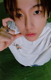 bolo5 專輯卡 ESSENCE(紅版）VER.