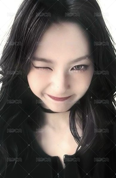 25’世巡 yg 滿額卡 亞巡滿額 正面