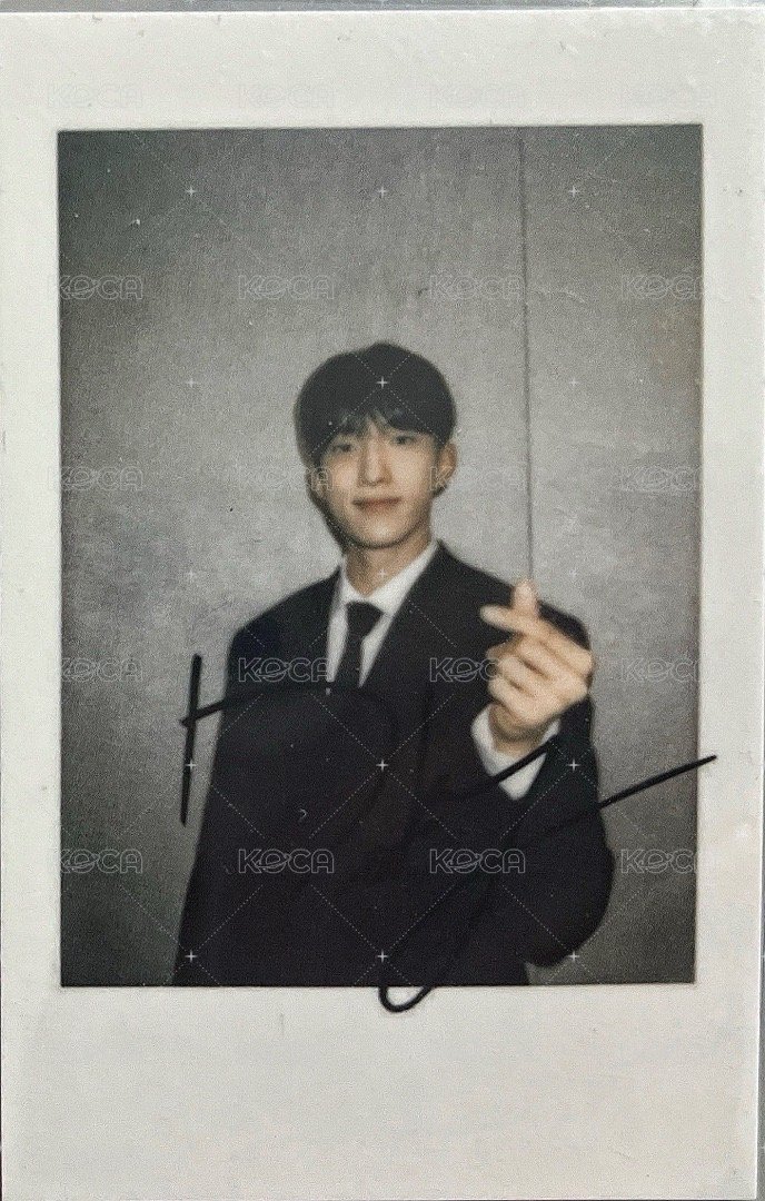 MINI11 yzy 特典卡 ｜一直娛澳門復刻拍立得 正面