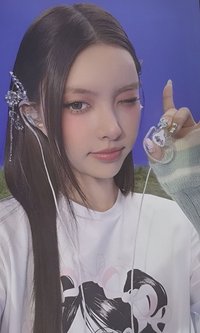 bomb 專輯卡 耳機版專卡