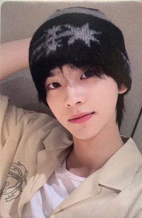 Last Bell yzy 青島線下 簽售卡 