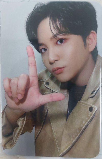 ANITEEZ IN TREASURE 娃衣卡 鍾浩