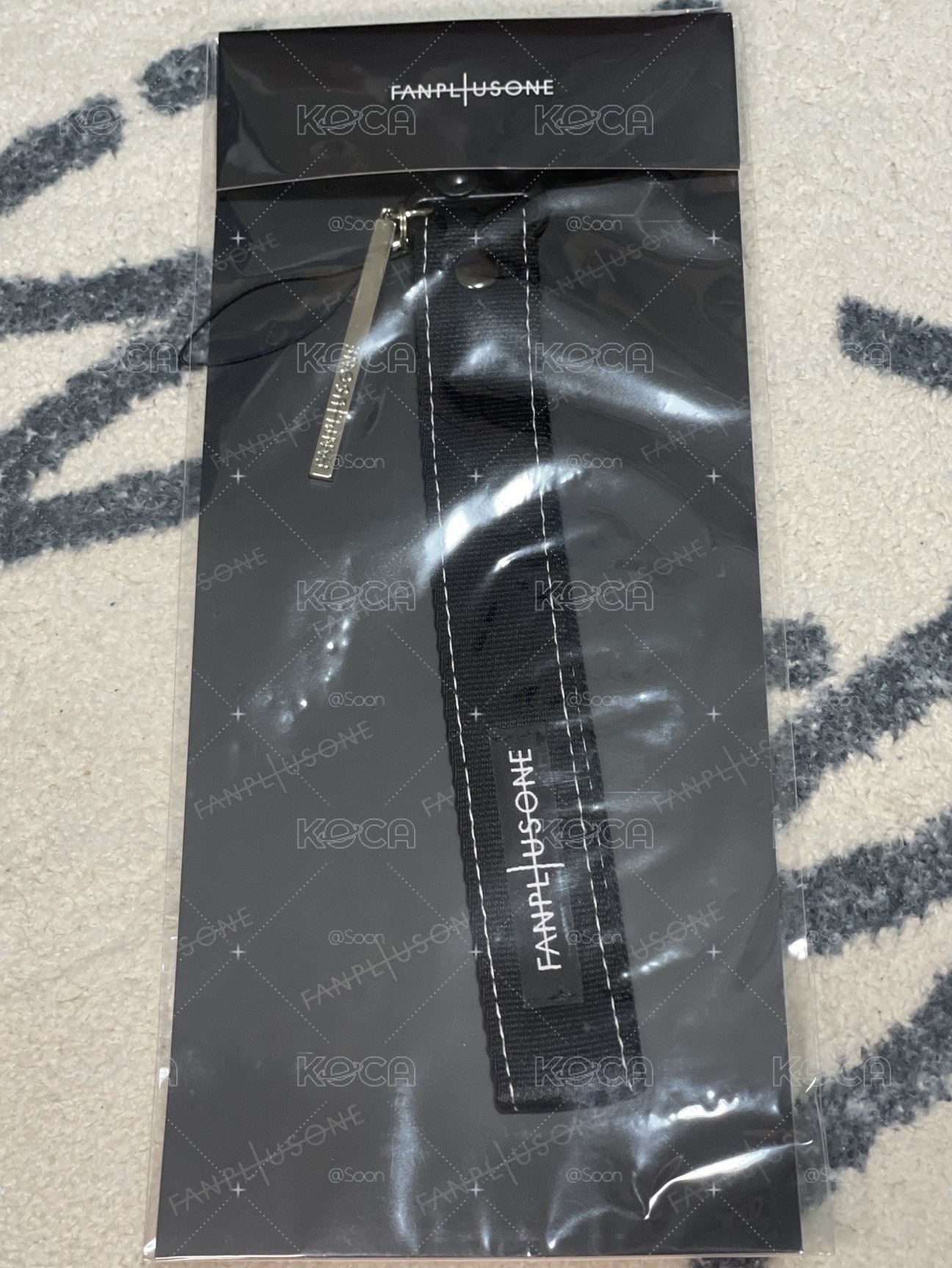 GD 手燈掛繩 FANPLUSONE 白色字體