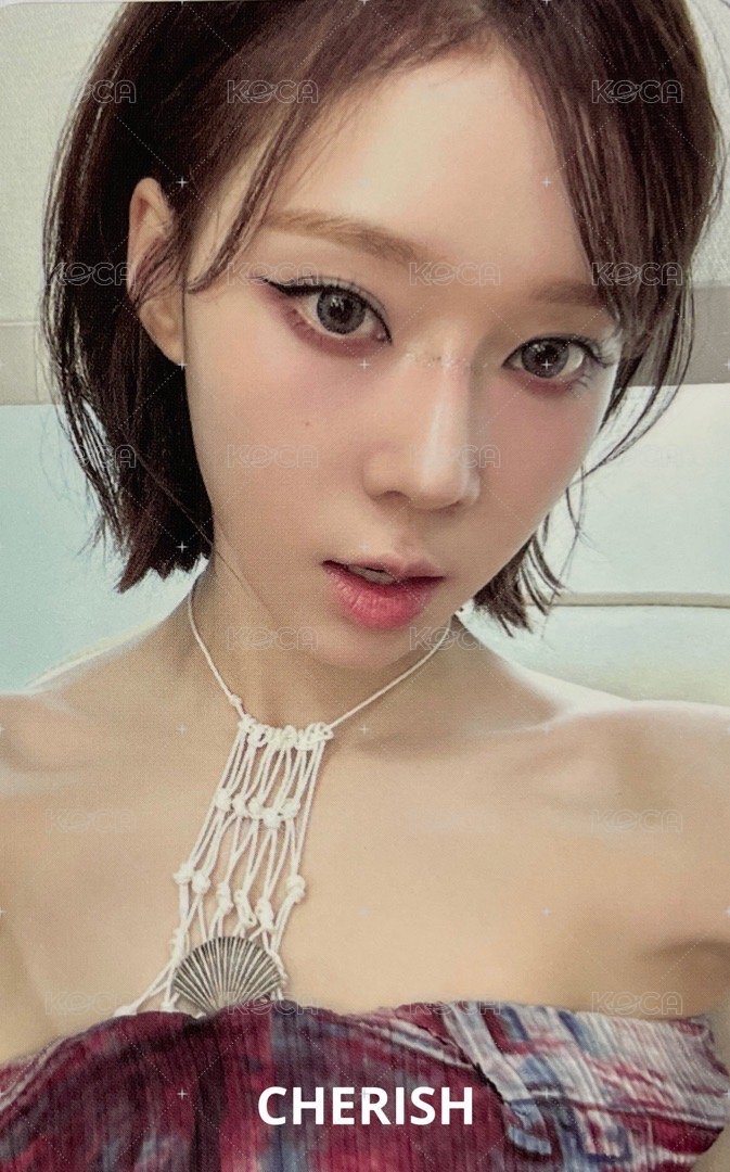 MY WORLD 隨機卡 綠版 冬B 正面