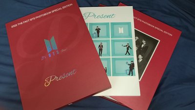 《防彈少年團 THE FACT BTS PHOTOBOOK SPECIAL EDITION 寫真書 限量版》