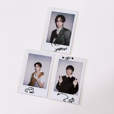 Figaro雜誌+印簽拍立得 明宰鉉 雲鶴 Riwoo