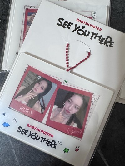 24’Fm 壓克力相框吊飾