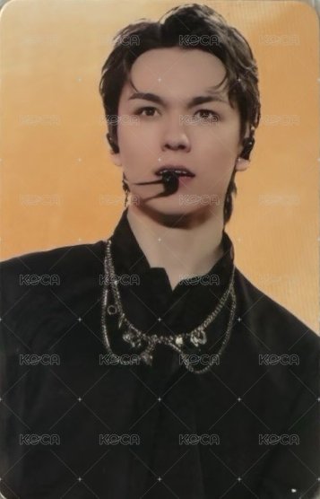 FOLLOW AGAIN 電影卡  正面