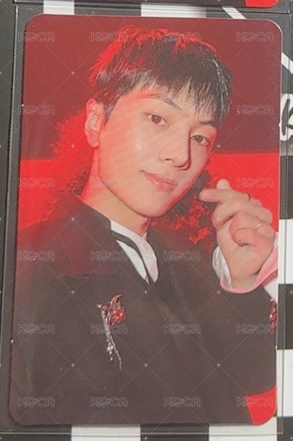 迷四 yzy 特典卡  正面