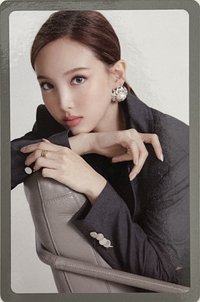 Eyes Wide Open 專輯卡 預售禮