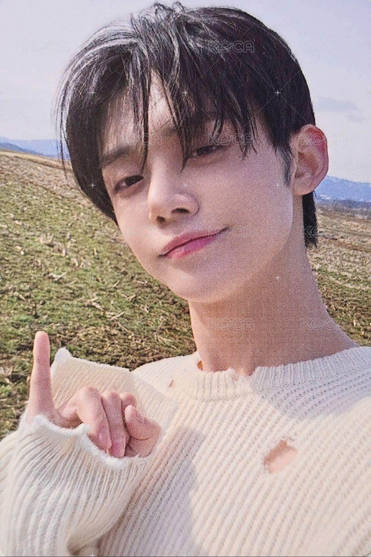 迷六 yzy 青島一直娛 簽售卡  正面