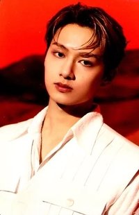 BE THE SUN 隨機卡 