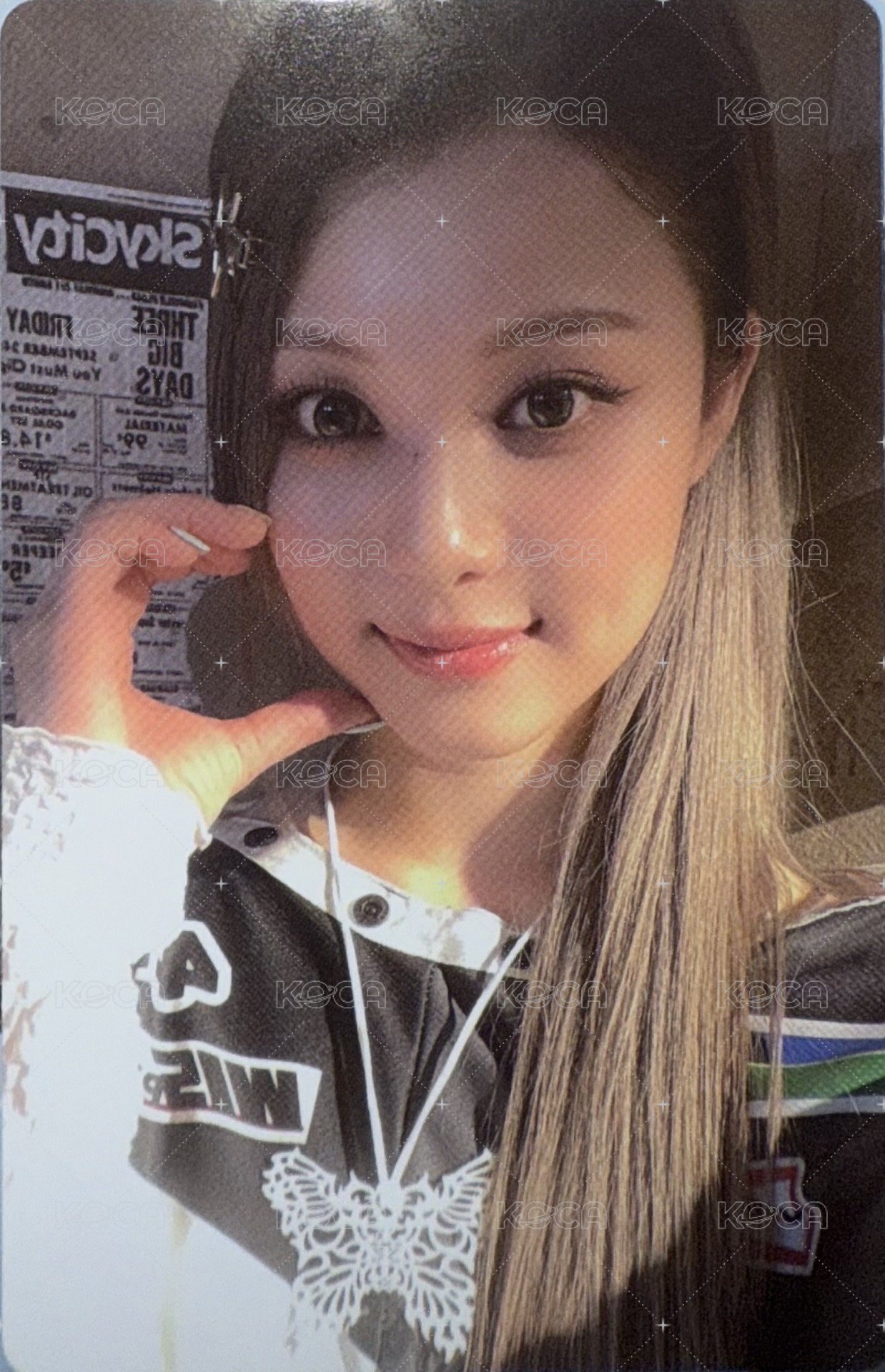 1st EP Album - ACT LIKE THAT 專輯卡 PB ver. 正面