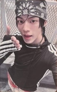 Play Hard k4 PB 幸運卡 