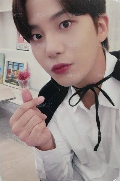 FEVER pt.3 mmt 3.0 簽售卡 吸血鬼 ver. 正面