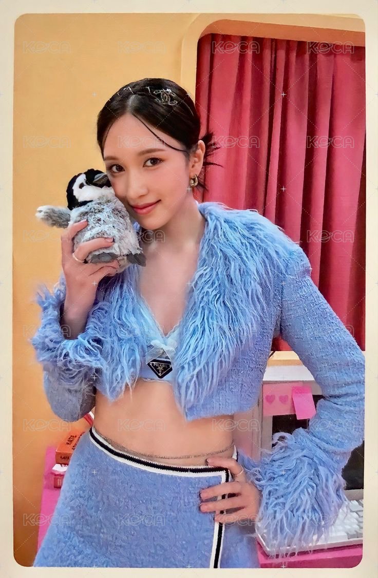 BETWEEN 1&2 專輯卡  正面