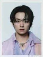 Hollow 專輯卡 初回B 證件照