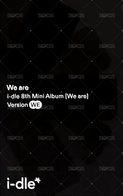 We are 專輯卡 we ver.  專卡-娟 背面