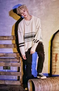 Clé 2 : Yellow Wood 專輯卡 Concept ver.