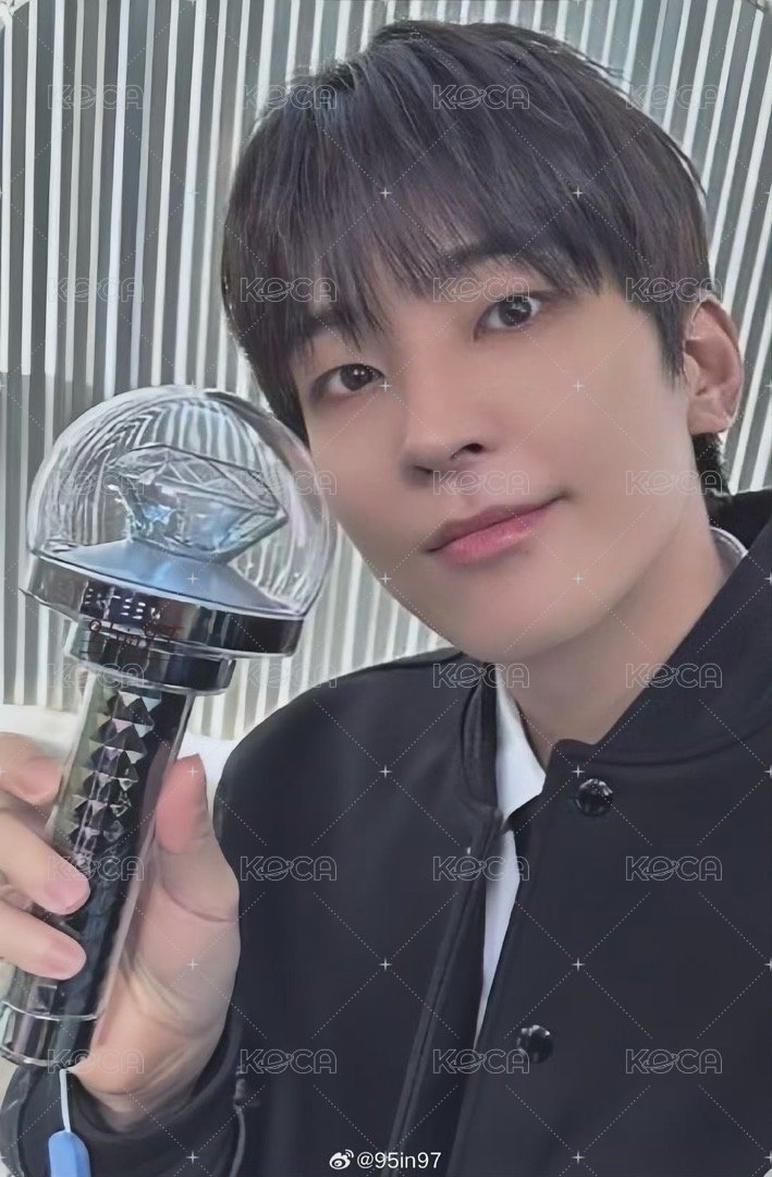 25‘克拉島 入場卡 / 場限卡 25’克拉島粽CARAT ZONE 正面