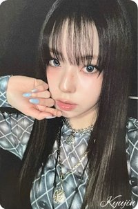 GUESS 代言卡 1.0 圭