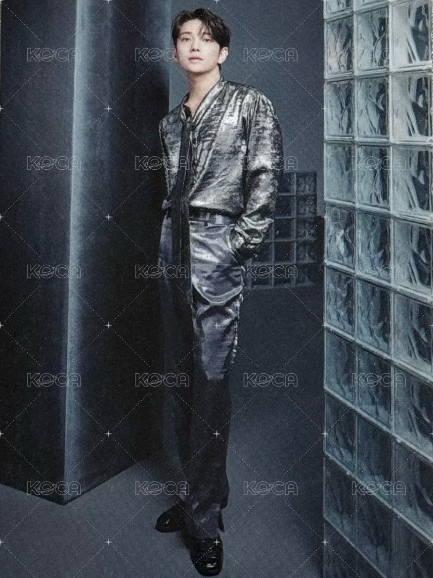 RIGHT HERE 隨機卡 日巡卡包卡 42 正面