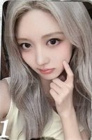 SHOW WHAT I AM 隨機卡  正面