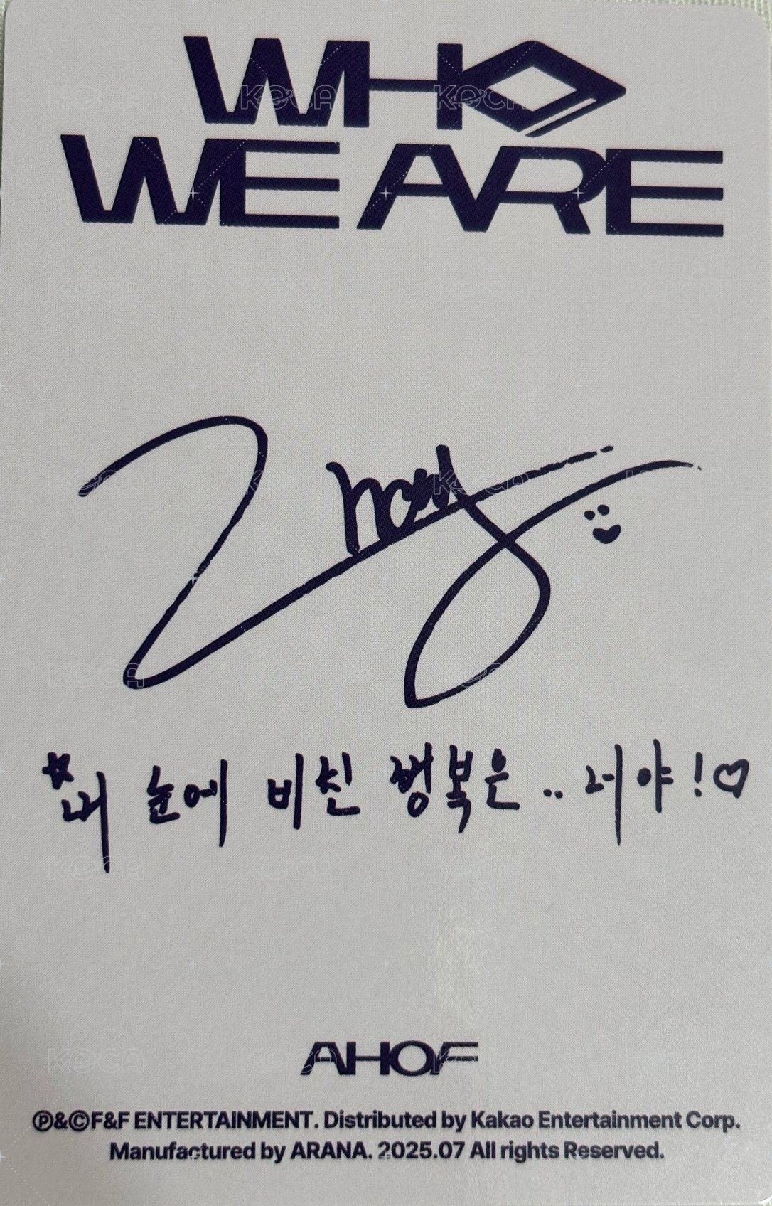 WHO WE ARE 專輯卡  背面