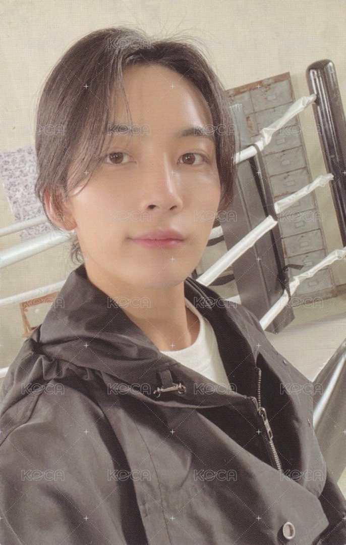 MINI10 專輯卡 ｜FIGHT FOR MY LIFE ver. 正面