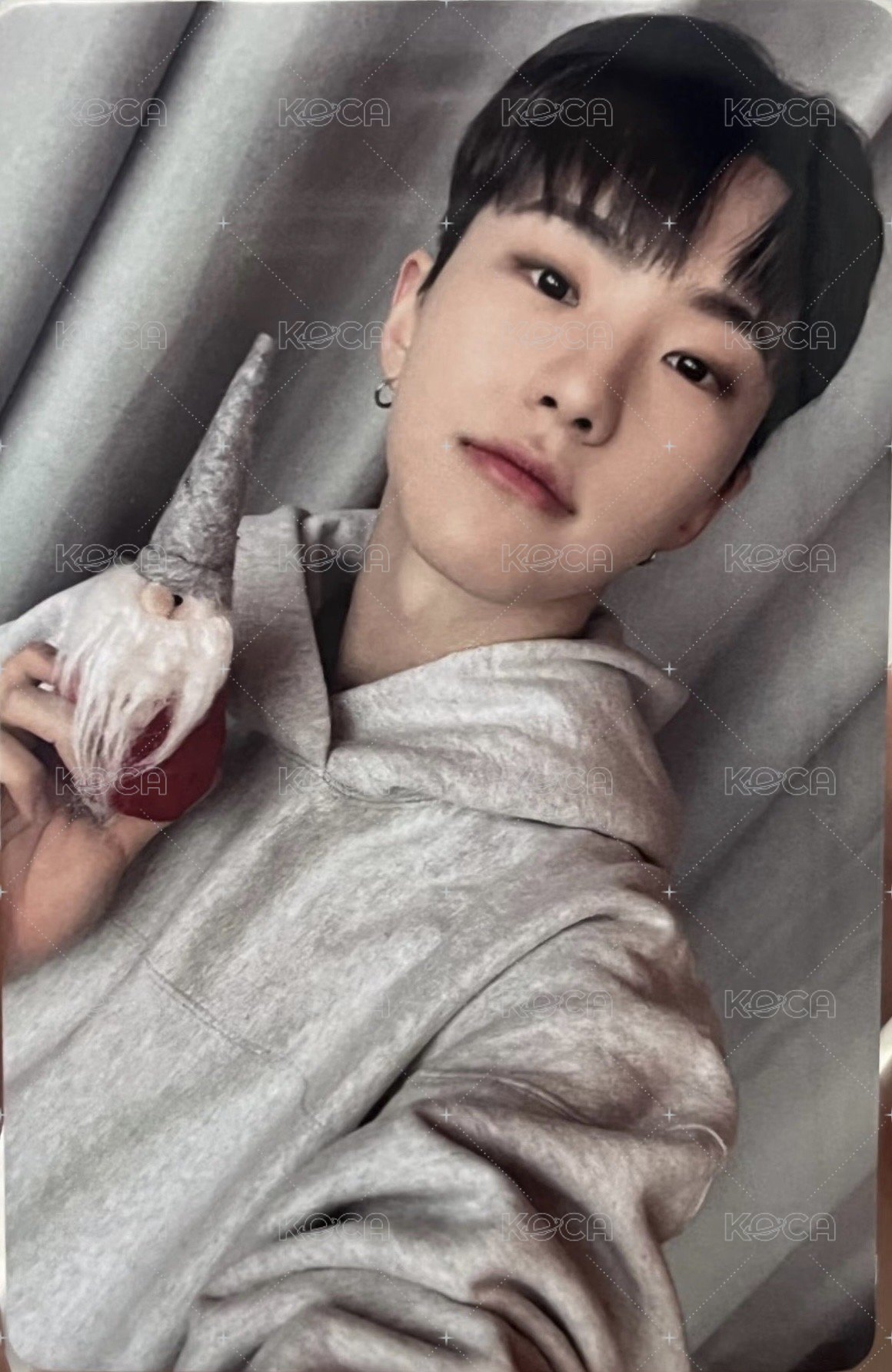 MINI9 yzy F 簽售卡 聖誕中文卡背 正面