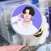 FOLLOW AGAIN 小扇吊飾