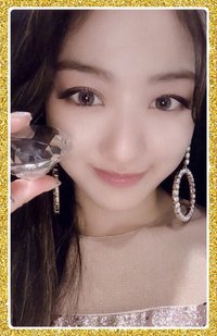 Feel Special 專輯卡 