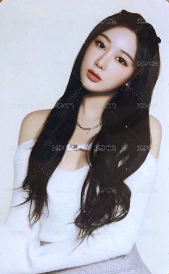 代言卡 美瞳線下吉 正面