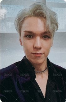 正三 yzy 青島 簽售卡  正面